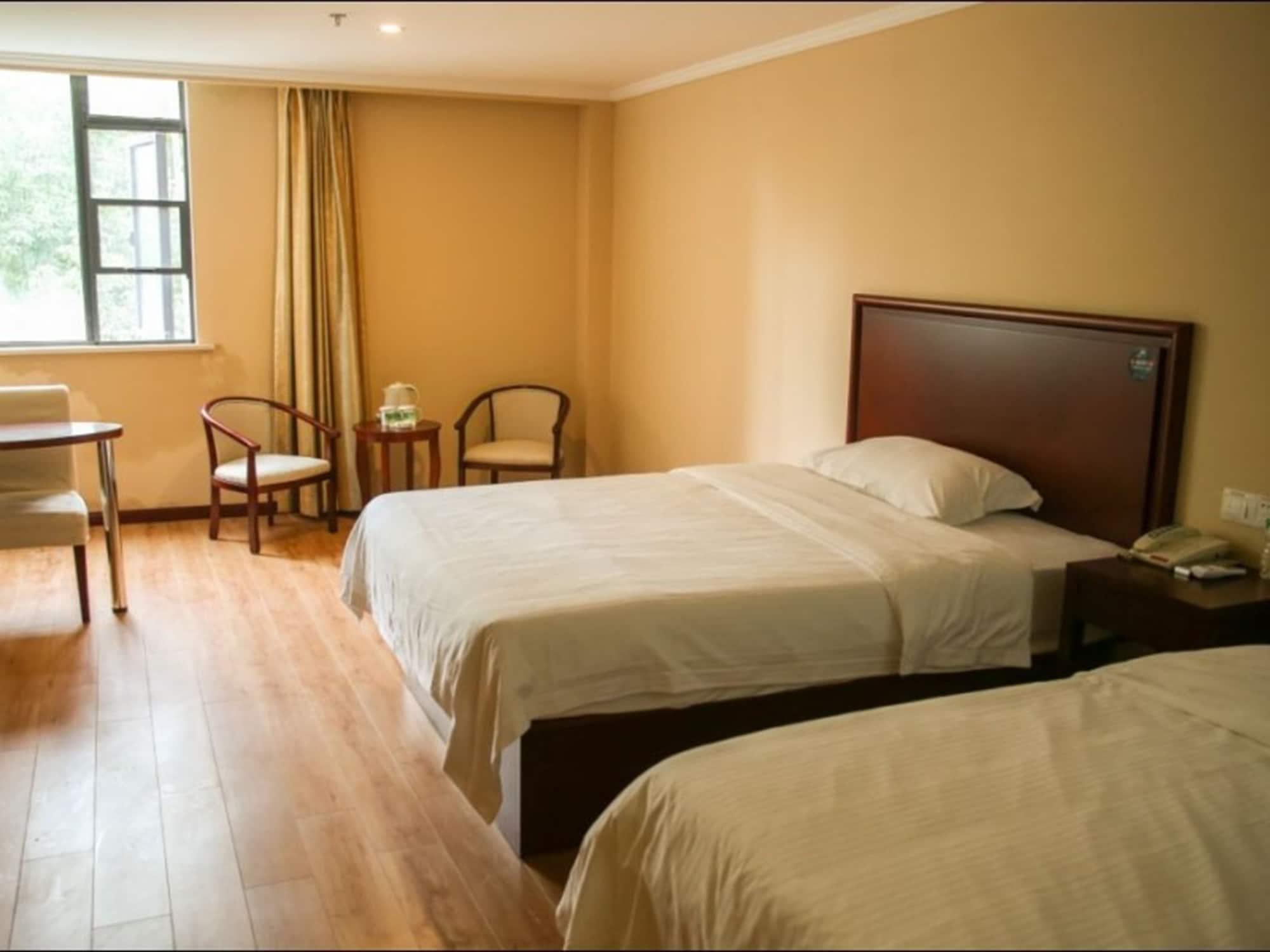 Greentree Inn Jiangsu Zhenjiang Dingmao Industrial Park Wode Square Express Hotel Esterno foto