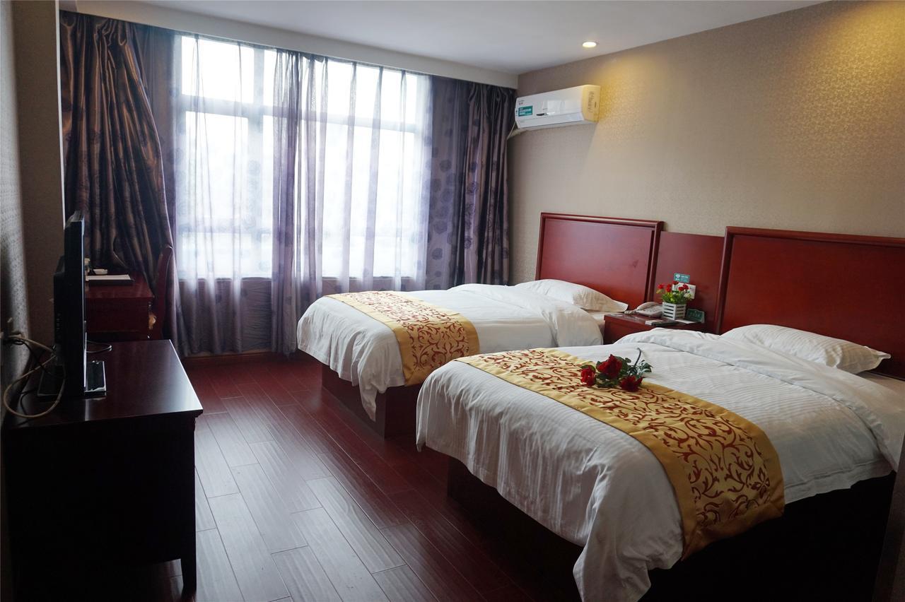 Greentree Inn Jiangsu Zhenjiang Dingmao Industrial Park Wode Square Express Hotel Esterno foto
