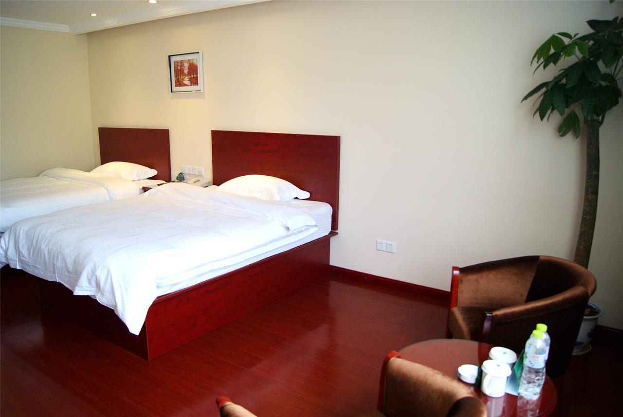 Greentree Inn Jiangsu Zhenjiang Dingmao Industrial Park Wode Square Express Hotel Esterno foto