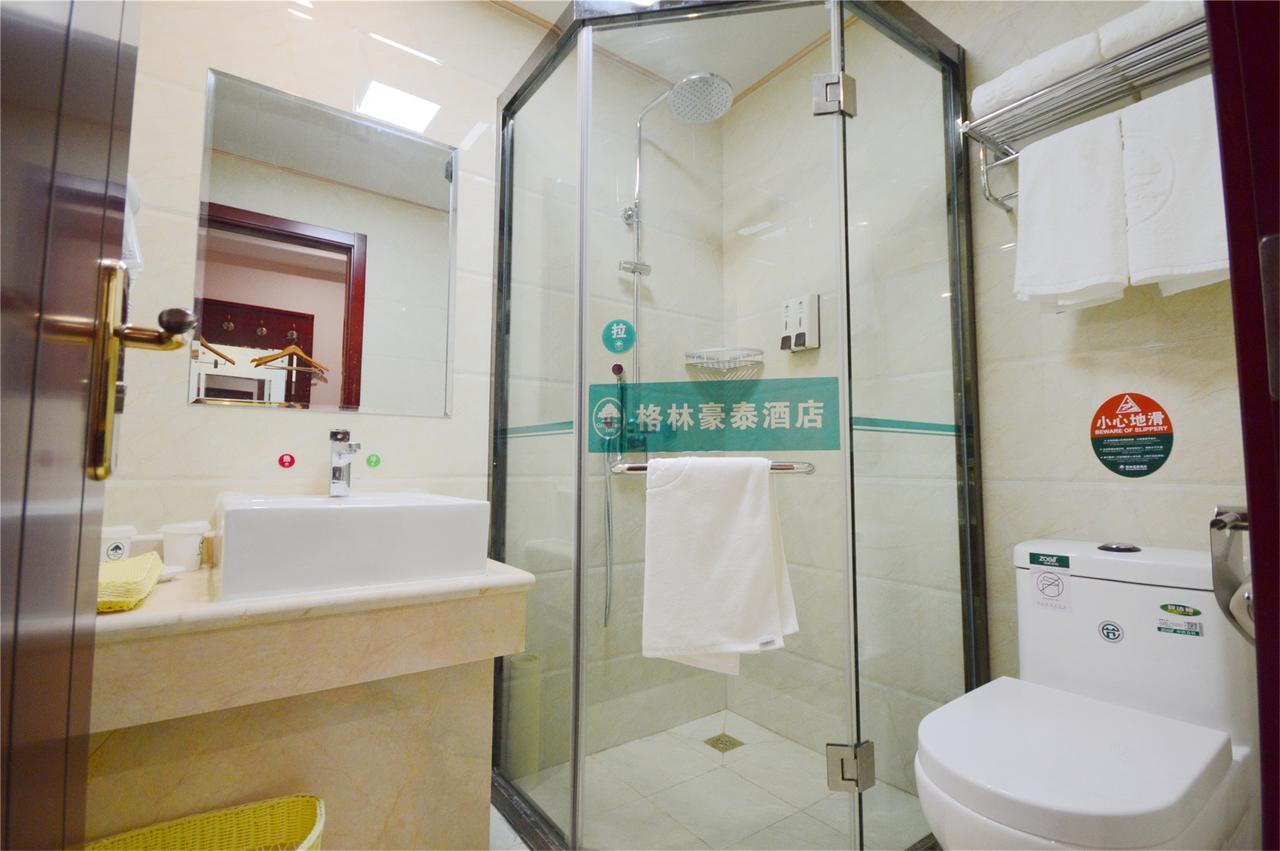 Greentree Inn Jiangsu Zhenjiang Dingmao Industrial Park Wode Square Express Hotel Esterno foto