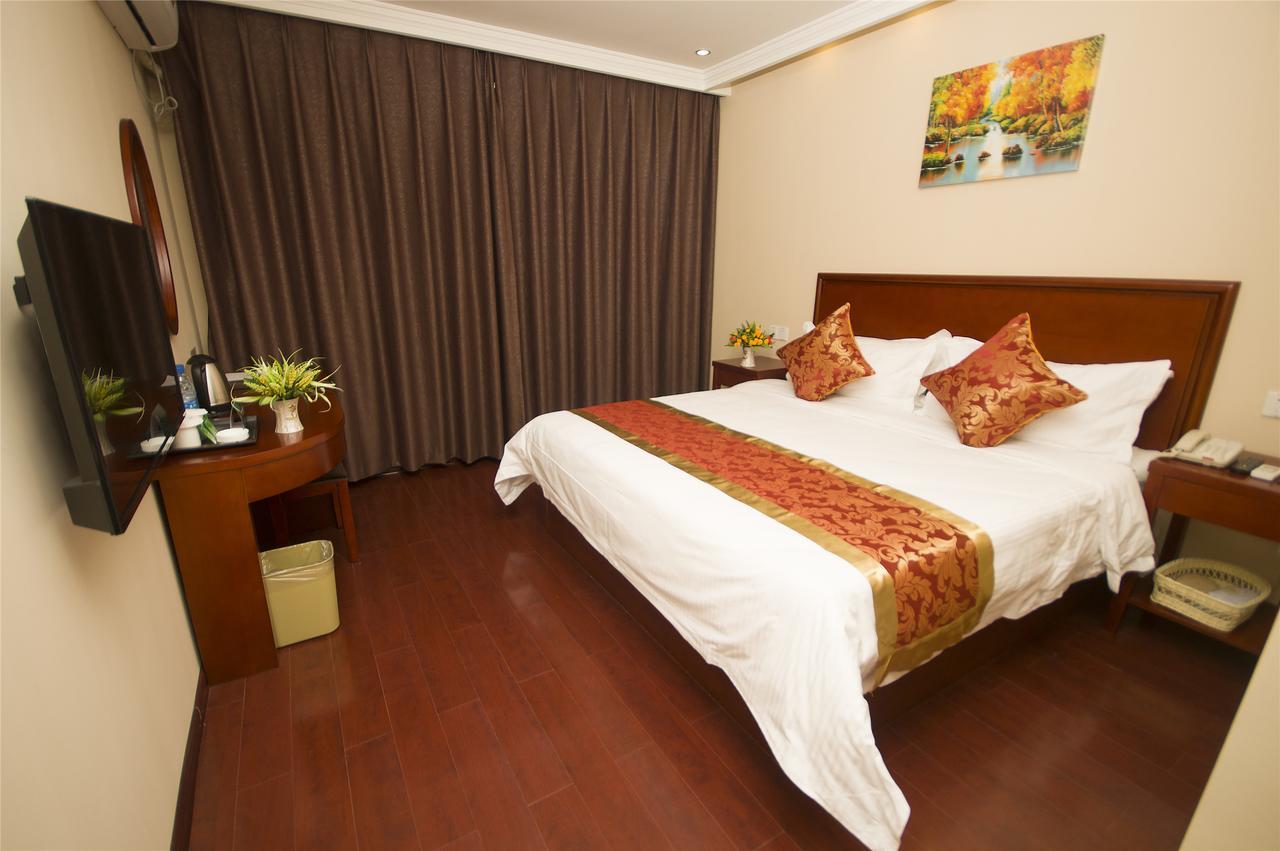 Greentree Inn Jiangsu Zhenjiang Dingmao Industrial Park Wode Square Express Hotel Esterno foto
