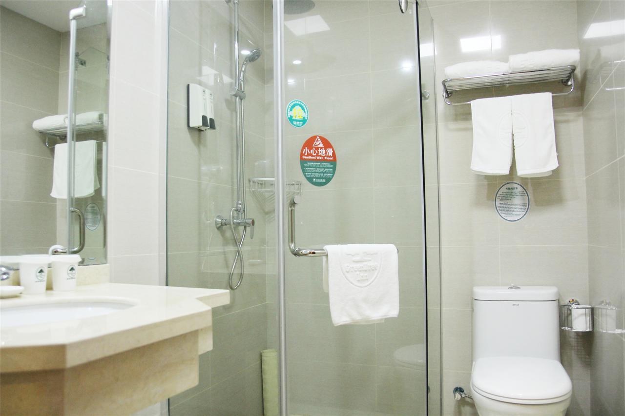 Greentree Inn Jiangsu Zhenjiang Dingmao Industrial Park Wode Square Express Hotel Esterno foto