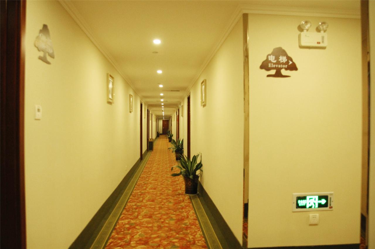 Greentree Inn Jiangsu Zhenjiang Dingmao Industrial Park Wode Square Express Hotel Esterno foto